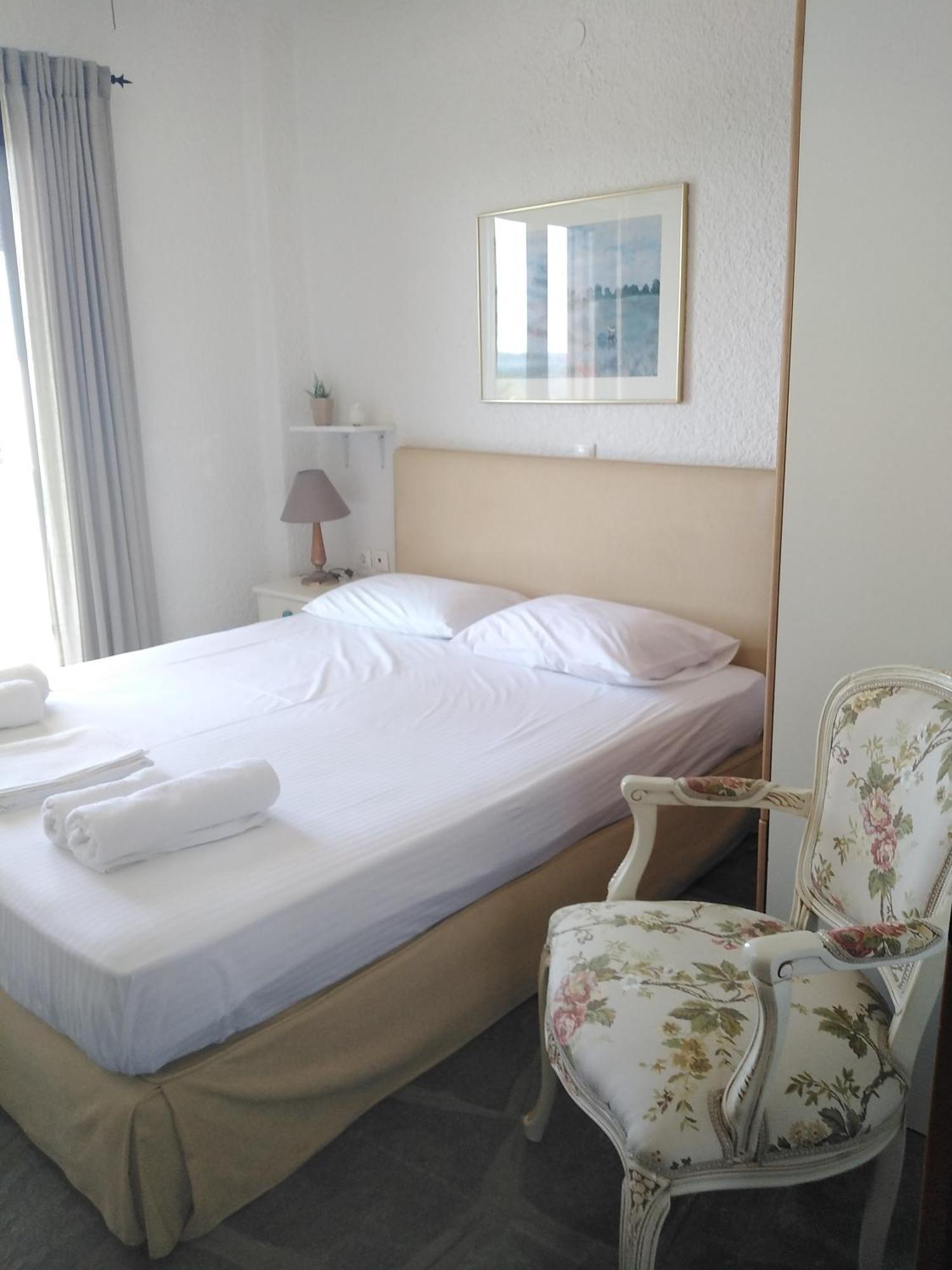 Rebekka's Guest House Elani Siviri Extérieur photo